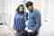 Maglione in cashmere con lavorazione a treccia